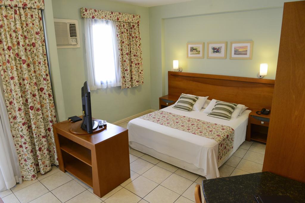 Summit Montese Tower Hotel Resende
