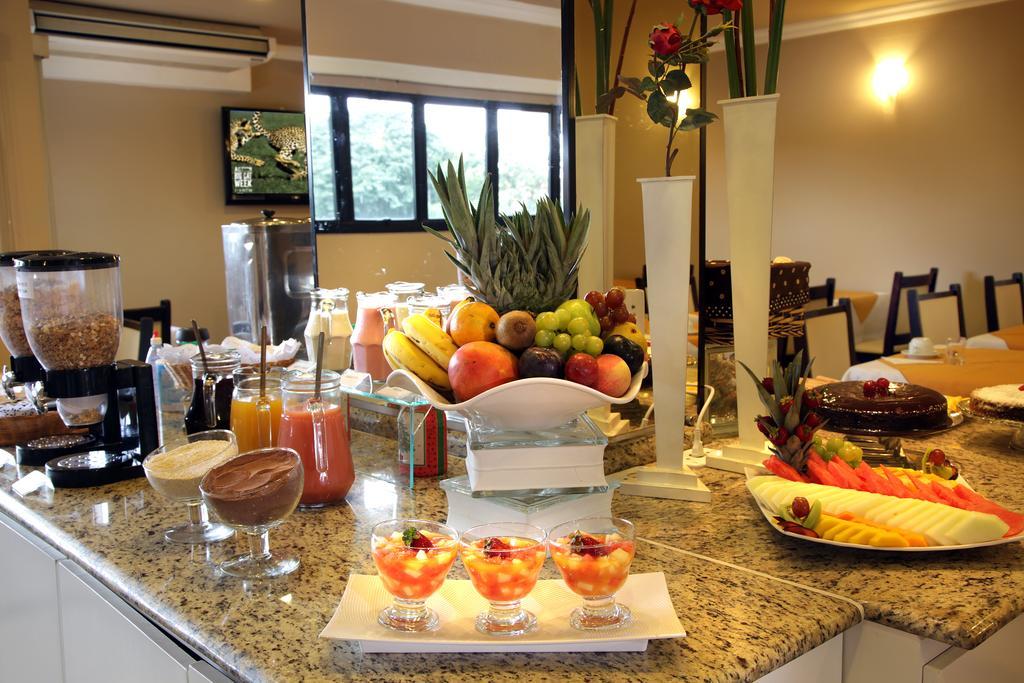 Summit Montese Tower Hotel
